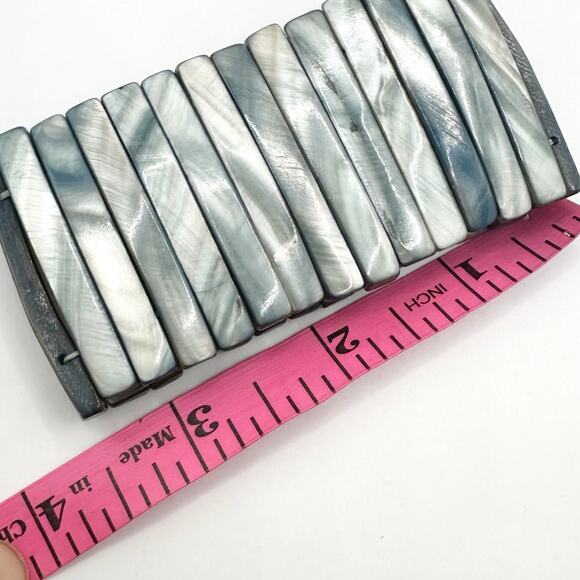 Grey Abalone Mother of Pearl Shell stretch bracelet Summer Retro Beachy Modern - Picture 7 of 10